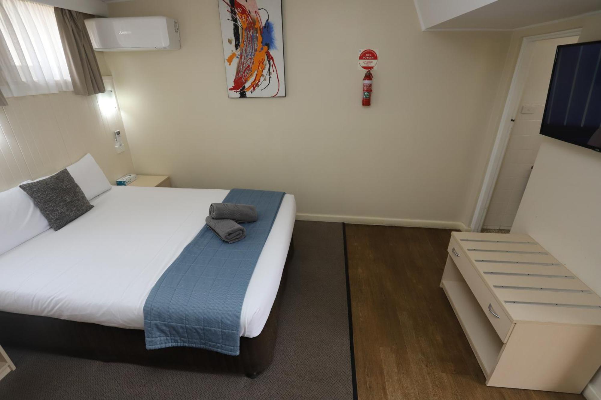 Sleepy Hill Motor Inn Раймонд-Террас Экстерьер фото